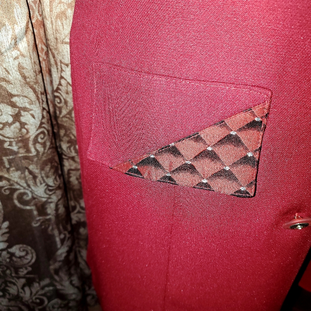 DOLCE Vintage Suit - Picture 4 of 5